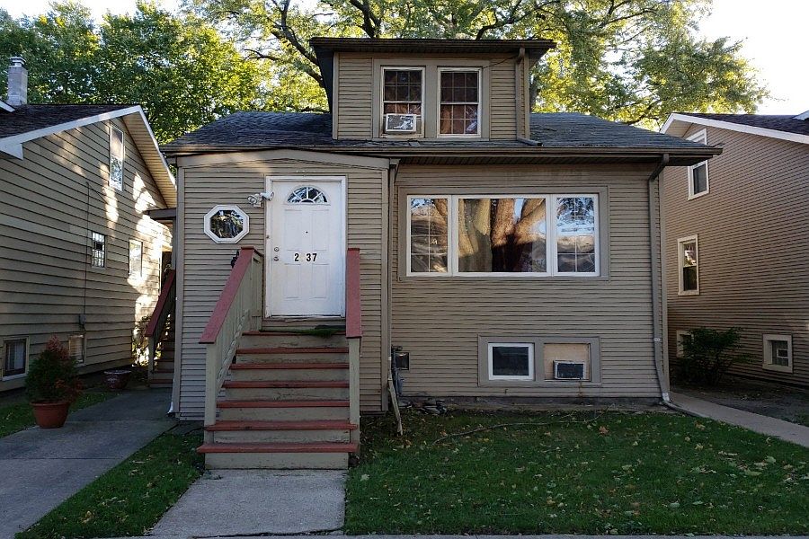 1st image of 2937 N 75th Ave