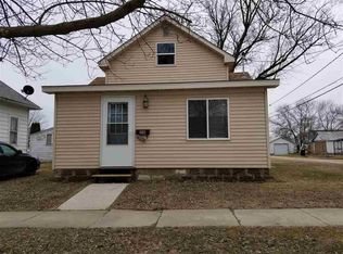 416 S Elm St, Cresco, IA 52136