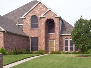 2701 Rocky Creek Dr, Mansfield, TX 76063