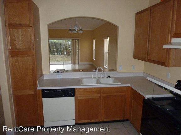 4th image of 1378 Ivy Meadow Dr