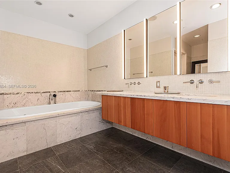 6101 Aqua Ave #702 — Photo 18