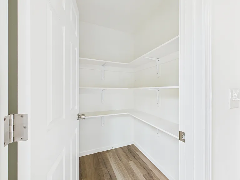 1771 Dallas Dr — Photo 5