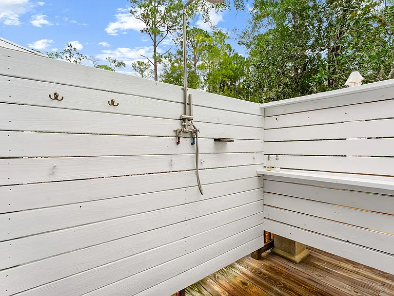 156 Summer Breeze Ln — Photo 36