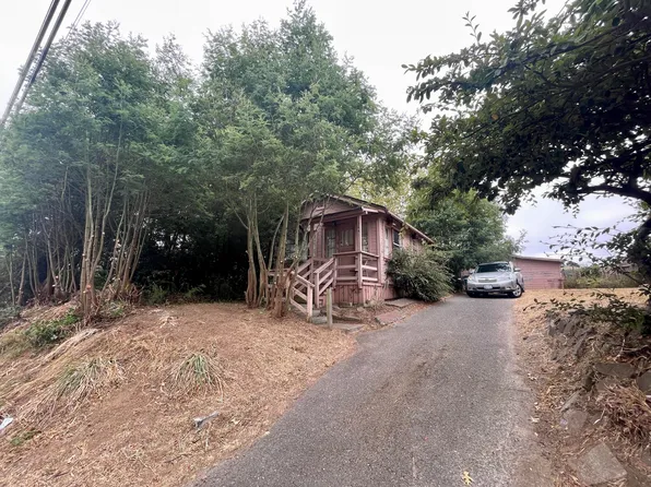 3441 Glen St, Eureka, CA 95503