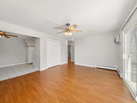 5th image of 1313 N Baldwin Ct Unit 3B