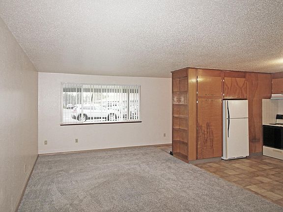 5th image of 3265 96th St S APT 4