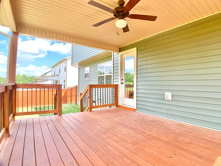 733 Banister Dr — Photo 44
