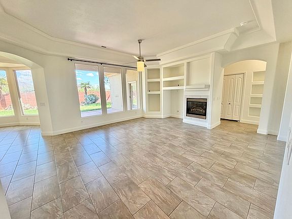 5th image of 1536 N Sage Dr