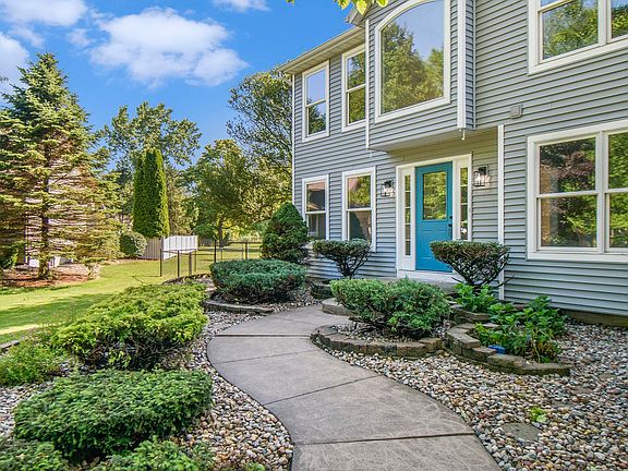 5th image of 25418 Kidder Ct