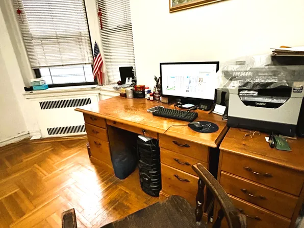 41-09 41st Street image 5 of 29