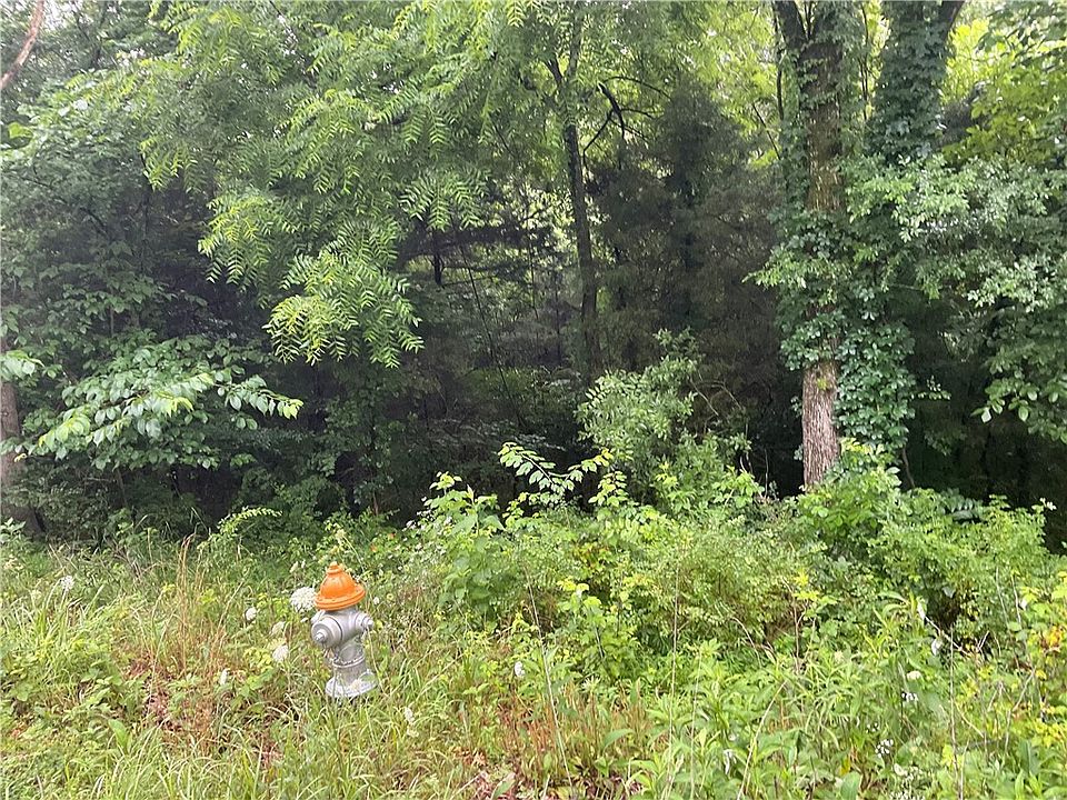 2nd image of Wootton Dr #6