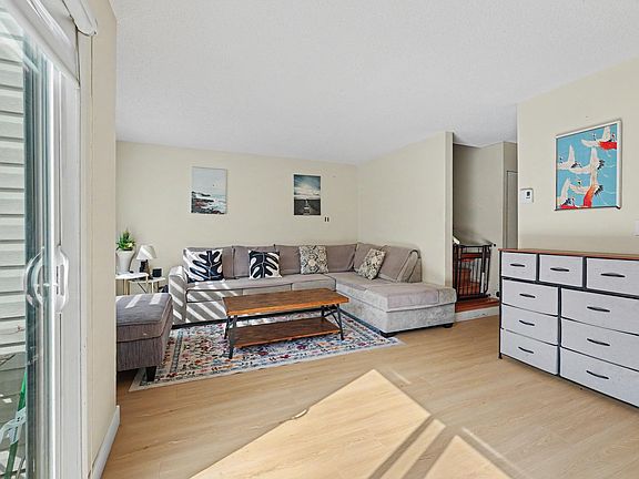 5th image of 13880 74th Ave #94