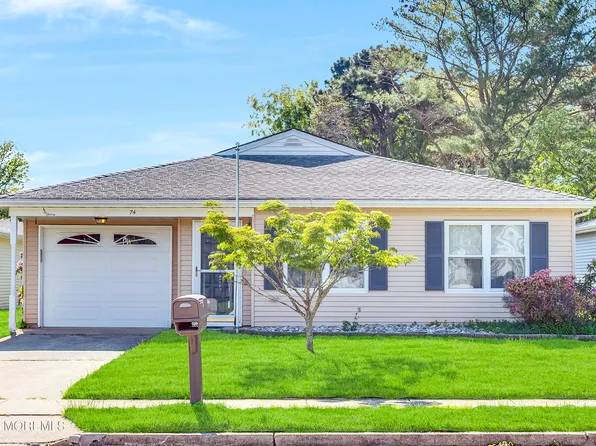 74 Lions Head Boulevard S, Brick, NJ 08724