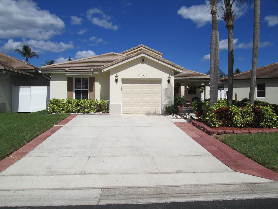 1st image of 7892 Manor Forest Ln
