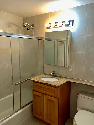 Rented by Nest Seekers International | media 8