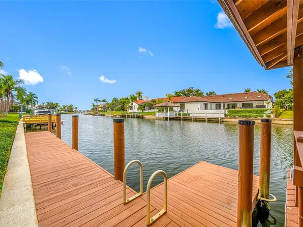 9807 COMPASS POINT WAY, TAMPA, FL 33615