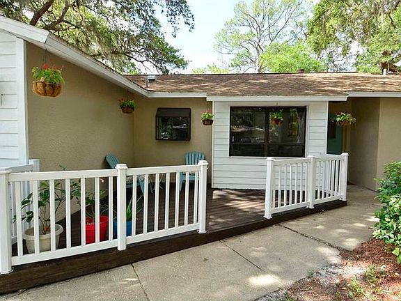 2nd image of 912 Lakewood Dr