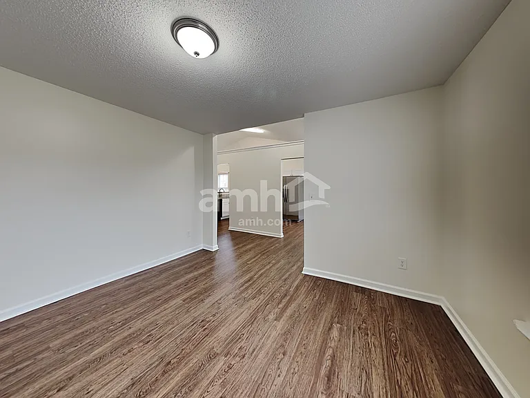 219 Bellport Dr — Photo 5
