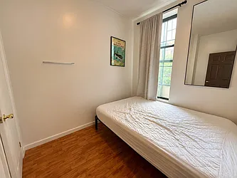 Rented by MADEHOME