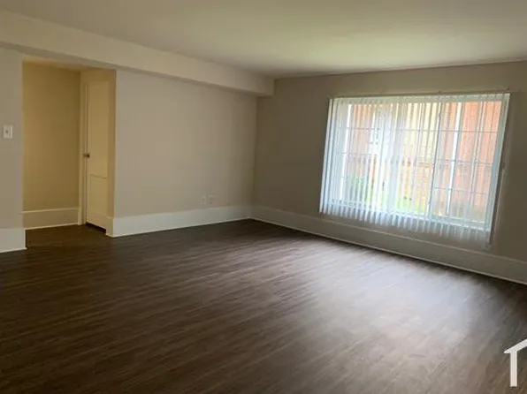 1927 E West Hwy, Silver Spring, MD