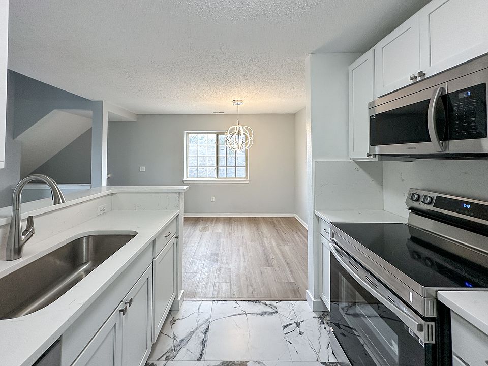 1st image of 11201 Pinehurst Ln