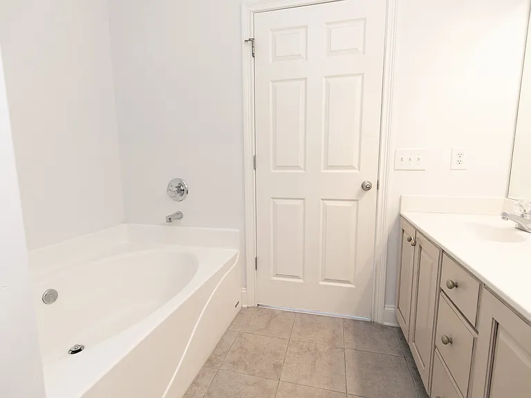 122 Buckhaven Dr — Photo 26
