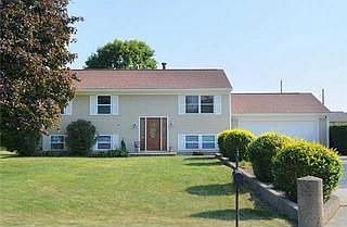 1st image of 6233 Oakhurst Dr