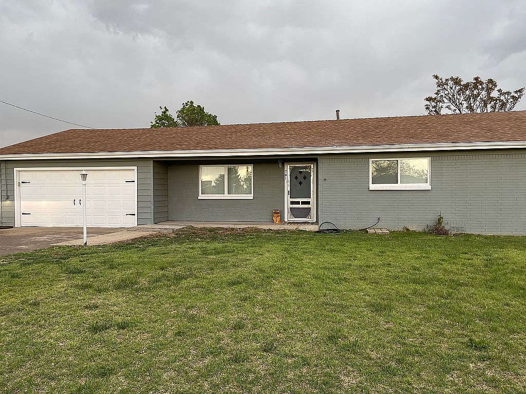 701 Avenue R, Sunray, TX 79086 | Zillow