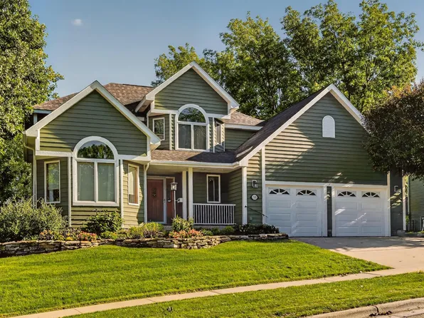 1505 Glendale Hills Dr NE, Rochester, MN 55906