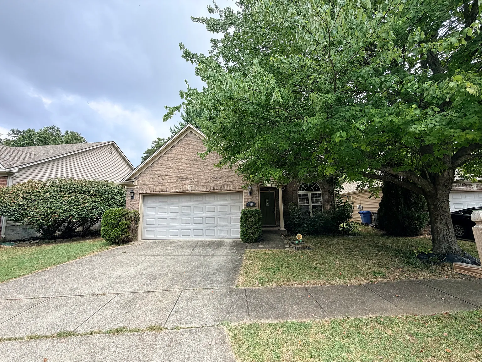 4 bed, 1798 sqft, $2,450 — Photo 2