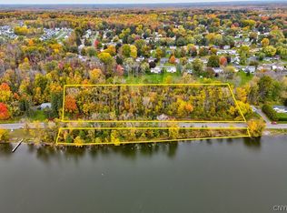 2185 W Genesee Rd, Baldwinsville, NY 13027