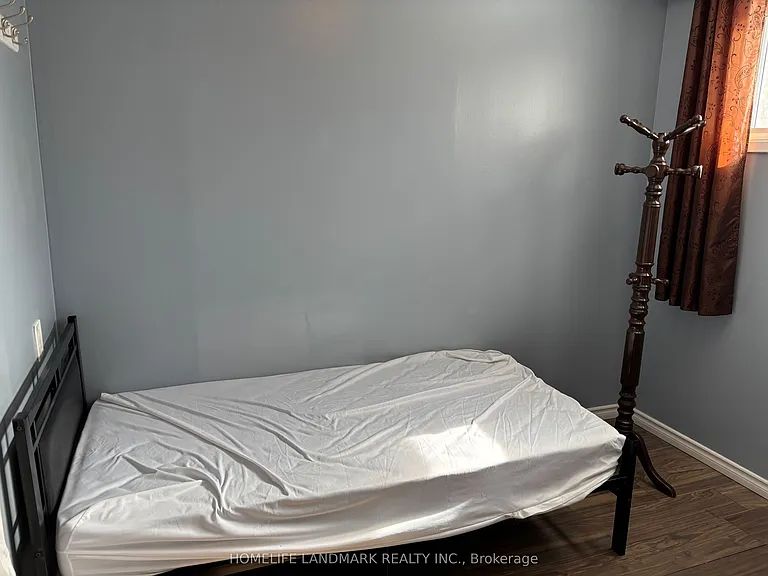 145 Tulloch Dr #MAIN FLOOR — Photo 16