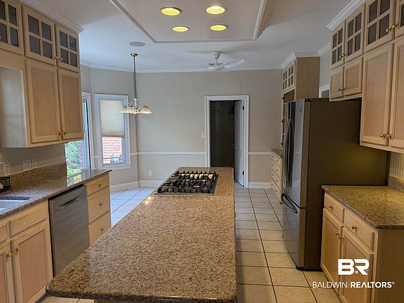 2nd image of 508 Barbara Ct