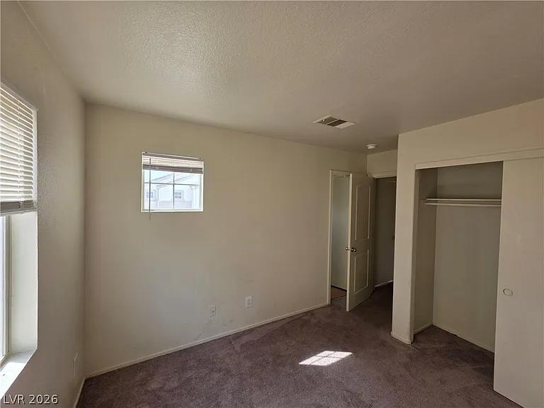 2506 Lady Elizabeth Ct — Photo 17