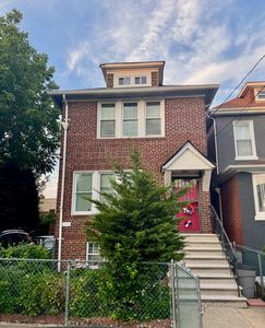 1950 Tomlinson Avenue, Bronx, NY, 10461