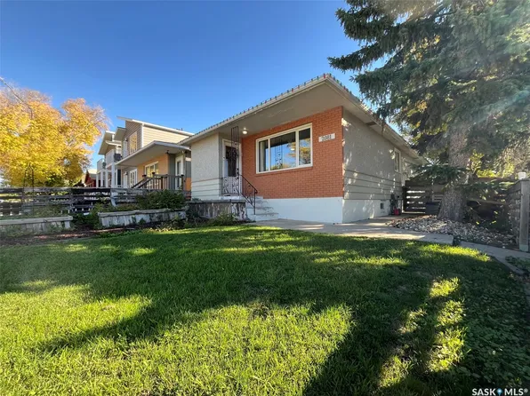 2081 Edgar Street, Regina, SK S4N 3K5