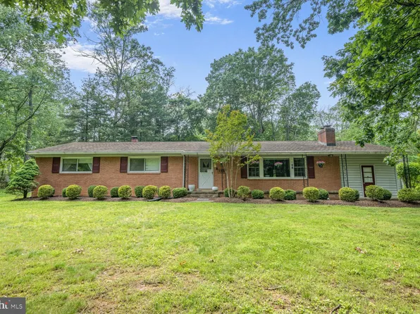 1701 Maydale Dr, Silver Spring, MD 20905