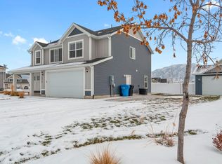 2916 Stonebridge Dr, Nibley, UT 84321