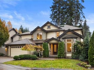 214 Ilwaco Pl SE, Renton, WA 98059