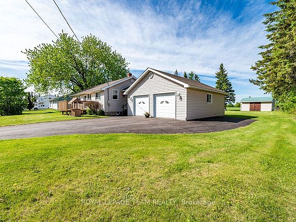 2nd image of 111 Campbell Dr