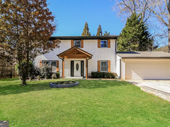 3667 Manhattan Dr, Decatur, GA 30034