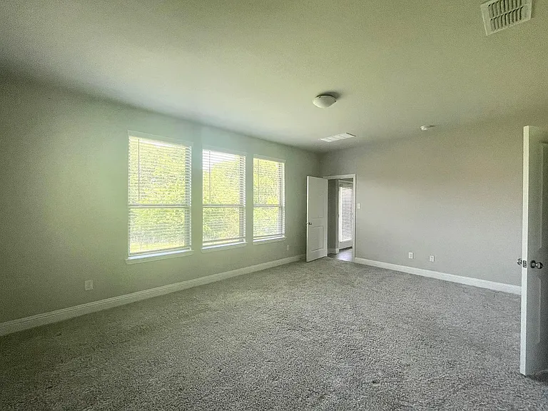 1540 Charismatic Ct — Photo 15