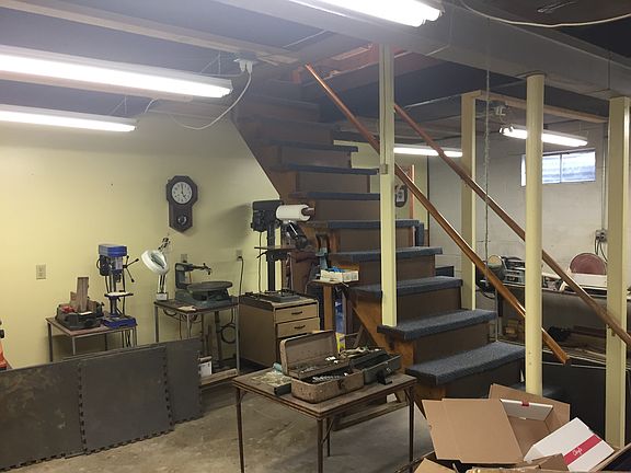 Basement workshop 