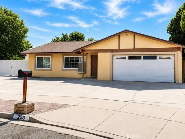 223 Glenmont Ct, Hemet, CA 92544