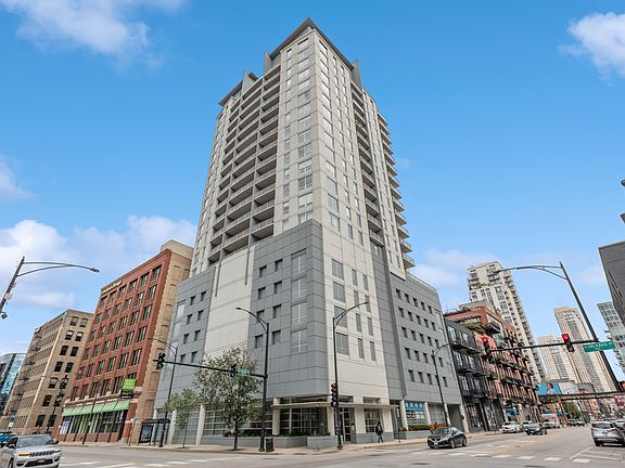 2nd image of 330 W Grand Ave APT 2104