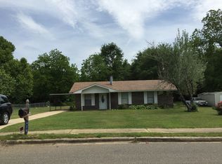425 Sycamore St, Jemison, AL 35085