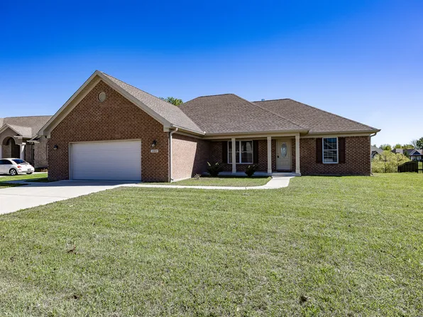 1085 Forest Glen Dr, Greenfield, IN 46140