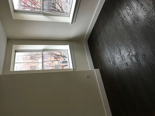 Rented by Brooklyn Group | media 6