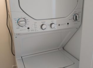 1237 Russell St #4, Berkeley, CA 94702