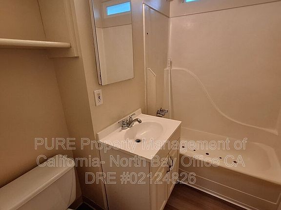 5th image of 2804 Western Ave #1